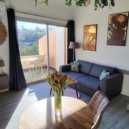 Appartement En Residence Avec Piscine Bandol Exteriér fotografie