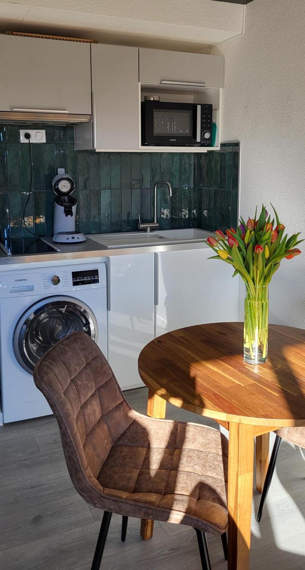 Appartement En Residence Avec Piscine Bandol Exteriér fotografie